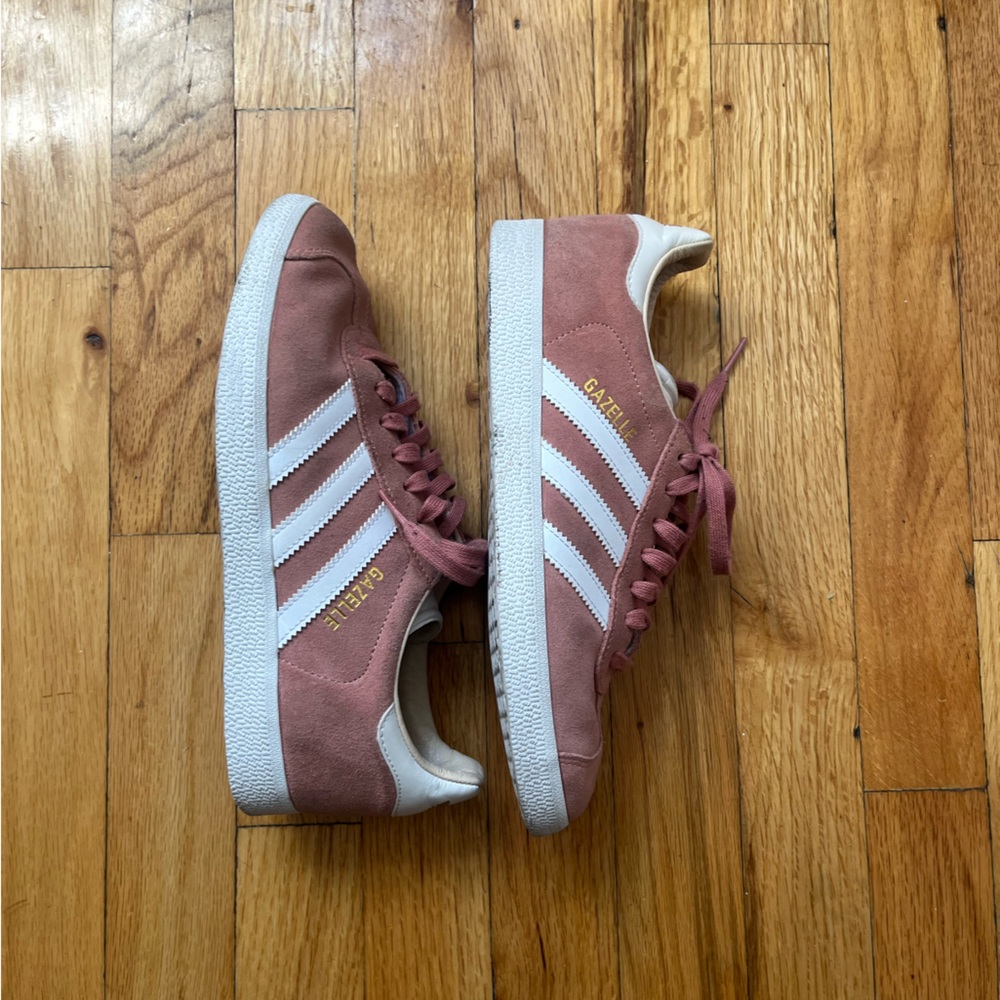 Pink adidas gazelle size 7